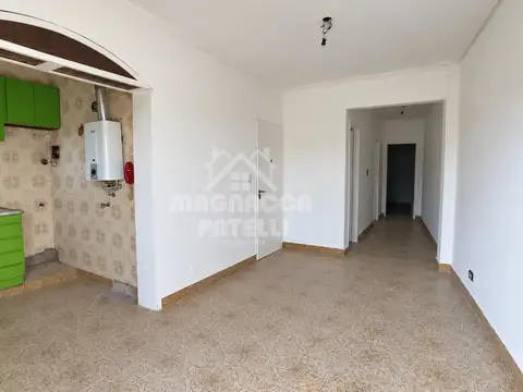 Alcaraz 6000, Piso 2