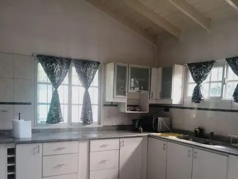 Hermosa Quinta en venta en Paso Del Rey a solo 2 cuadras deL ACCESO OESTE .
