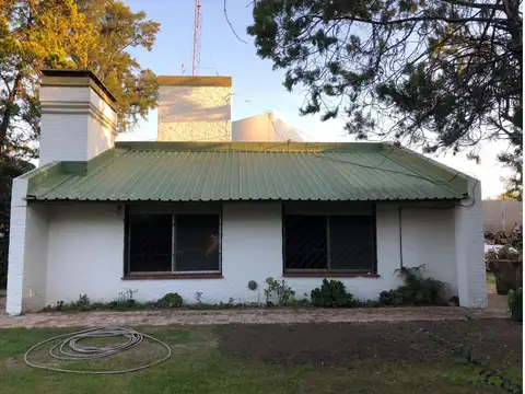 Quinta en Venta con 6 cocheras