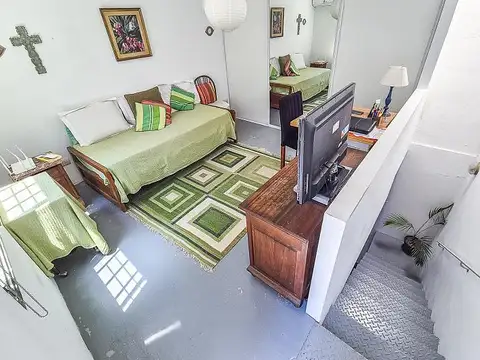 Depto Tipo Casa 2 ambientes con 1 baño