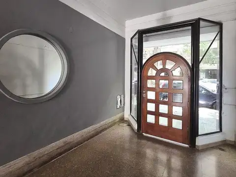 Depto Tipo Casa en Venta 60 años