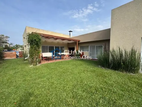 Casa en Venta en Pilar del Este - San Ramón, USD 190.000