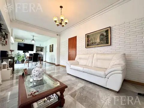 Venta Casa 3 ambientes con piscina y parrilla en Wilde