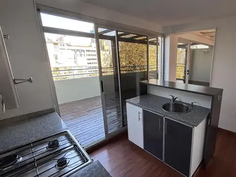 Depto Tipo Casa en Alquiler de 2 ambientes