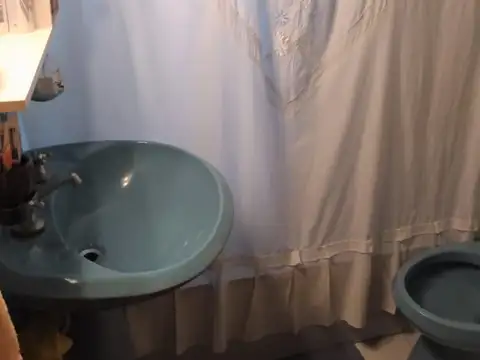 Depto Tipo Casa 3 ambientes con 2 baños