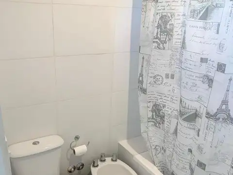 Casa en Alquiler al Sureste