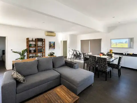 Casa en Alquiler de 3 dormitorios