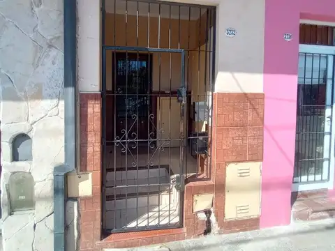 Depto Tipo Casa en Venta de 2 ambientes