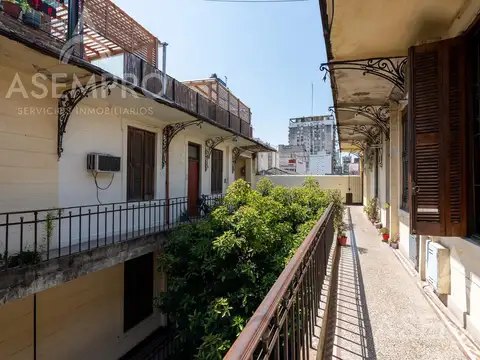 PH  3 ambientes en Venta en Balvanera con Terraza