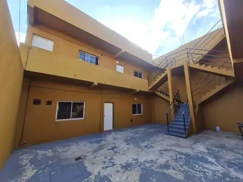 Artilleros 1400, Piso 1°