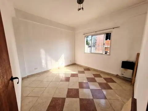 Departamento en Alquiler en Aldo Bonzi, $ 380.000