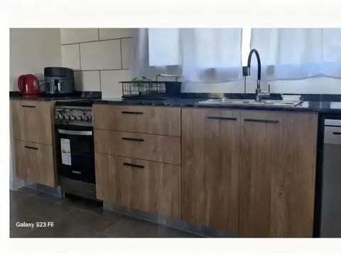 Casa en Chacras de la Trinidad 1.1ha | Piscina | 300 m2