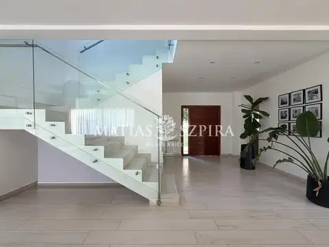 Casa en Venta en Prados del Oeste, USD 345.000
