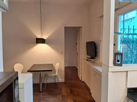 Depto Tipo Casa en Alquiler de 2 ambientes