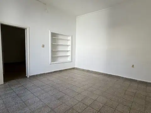 Departamento interno AMPLIO, 100 m2. NO PH