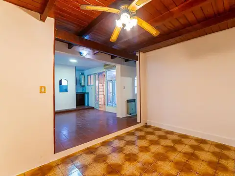 Depto Tipo Casa en Venta en Centro, USD 109.000