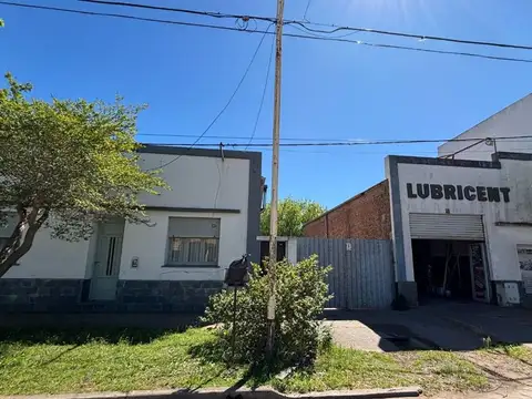 CASA CON GALPON  EN VENTA EN BRAGADO