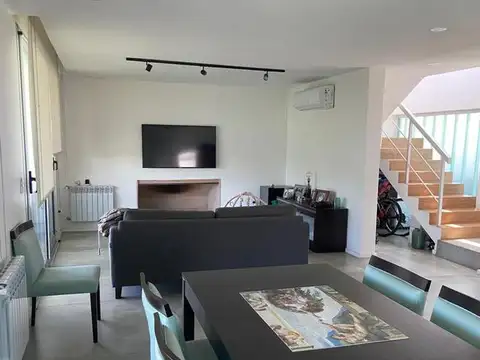 Casa en Alquiler al Norte