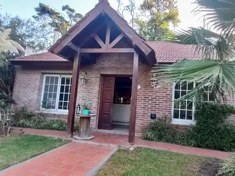 Casa en country club La cascada, Pilar