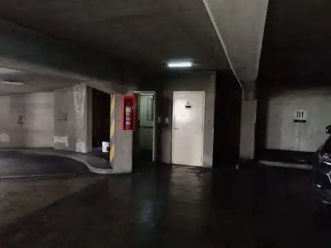 COCHERA EN VENTA ZONA CENTRO