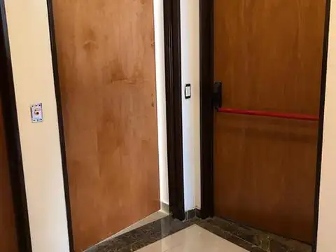 Departamento en Venta en Barrio Parque San Martín, USD 95.000