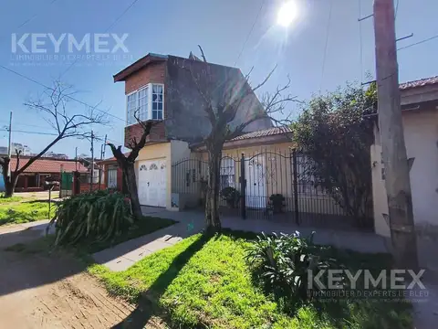 VENTA CASA 5 AMBIENTES | 4 DORMITORIOS | COCHERA Y PATIO CON PARRILLA | VILLA CELINA