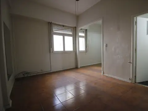 Avenida Pueyrredón 2300, Piso 8