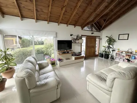 Casa en Venta de 5 dormitorios