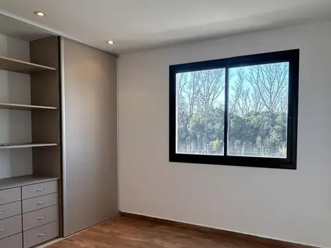 PROYECTO DE Casa EN EL BARRIO DE SAN PABLO. EXCELENTE TRAYECTORIA!