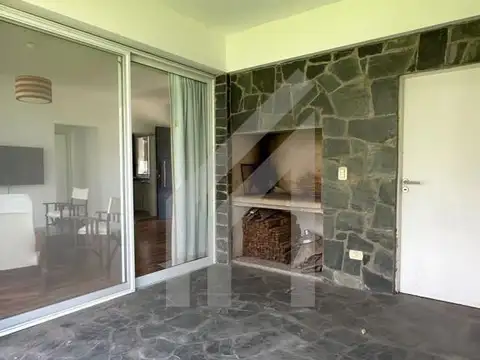 Departamento en Alquiler en Pilar Centro, $ 800.000