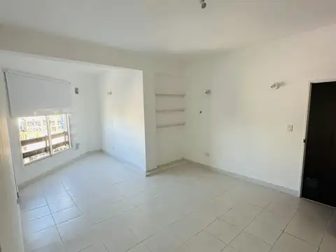 Avenida Intendente Jorge Varela 600, Piso 3