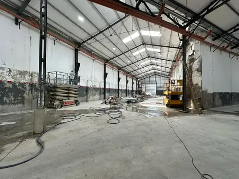 Coronel salvadores  al 600