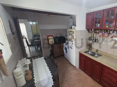 VENTA Casa en Lote Propio con 2 Viviendas en Villa Bosch - Ideal 2 Familias o Renta  - Acepta permut