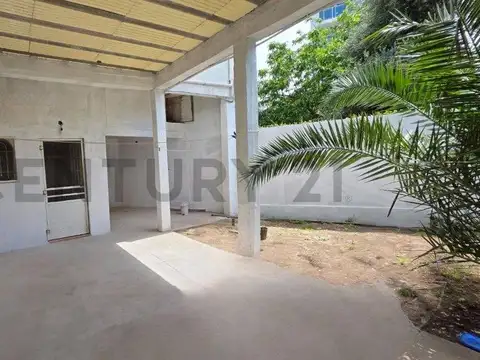 VENTA Casa en Lote Propio con 2 Viviendas en Villa Bosch - Ideal 2 Familias o Renta  - Acepta permut