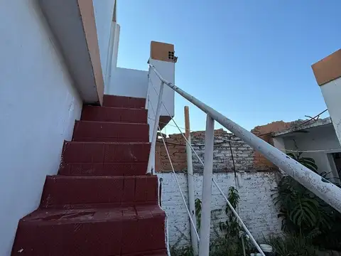 Depto Tipo Casa en Alquiler en Santa Fe, $ 600.000