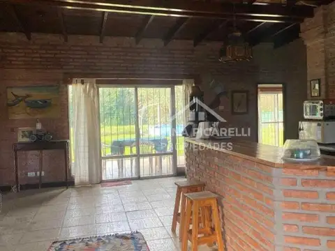 VENTA CASA 120 m2- 3 dormitorios-EN Bº PARQUE SAKURA -  Calle José Hernández 200
