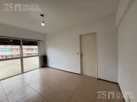 Departamento en Alquiler en Olivos, $ 850.000