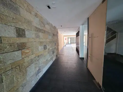 Aristóbulo del Valle 500