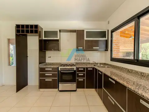 Casa en Alquiler al Norte