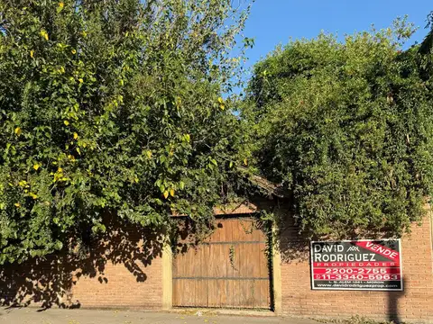 - IMPORTANTE LOTE EN VENTA DE 300 MTRS2 -