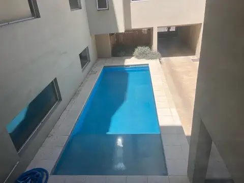 Departamento en Alquiler con 1 cocheras
