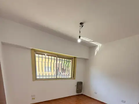 Depto Tipo Casa en Venta en San Justo, USD 105.000