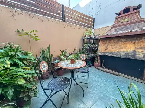 Venta PH triplex en Saavedra 3 ambientes garage para 2 autos, terraza, balcón sin expensas