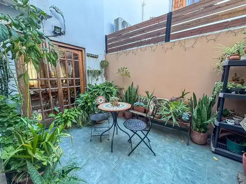 Venta PH triplex en Saavedra 3 ambientes garage para 2 autos, terraza, balcón sin expensas