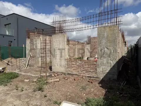 Severo del Castillo 1500, Piso 0