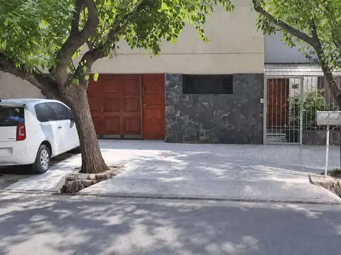 HERMOSO DEPARTAMENTO AMOBLADO EN GODOY CRUZ