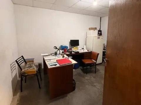 Galpon Betinotti 741 - zona Mercado Concentracion Fisherton