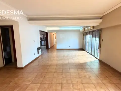 Depto Tipo Casa en Alquiler de 5 dormitorios
