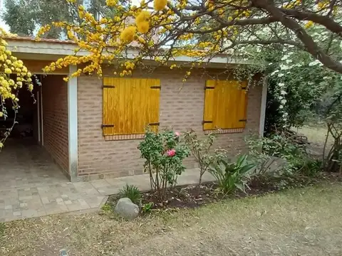 VENTA CASA 2 DORMITORIOS VILLA DEL DIQUE  CORDOBA