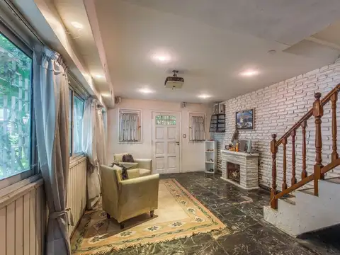 Venta casa en Belgrano/Nuñez con pileta y cochera